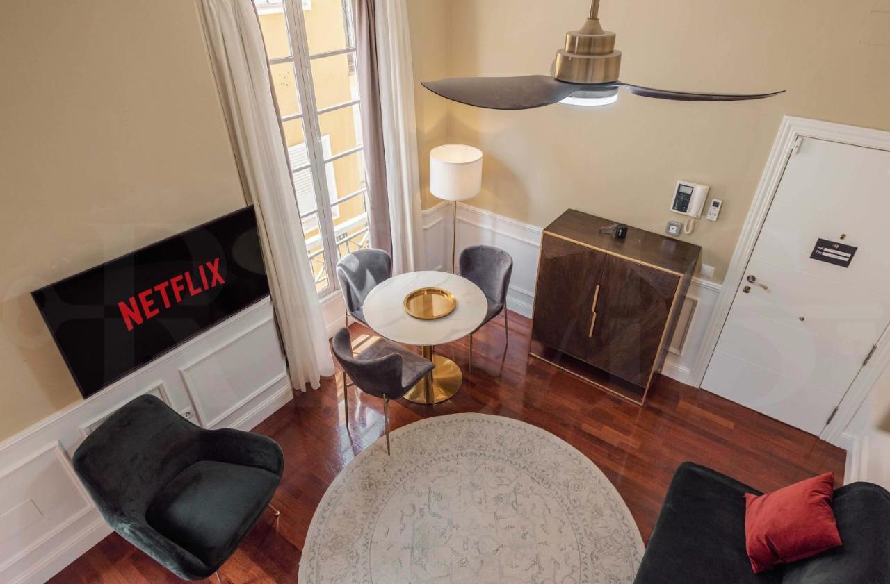 Duplex With Private Rooftop & View On San Juan Church By Rems Lejlighed